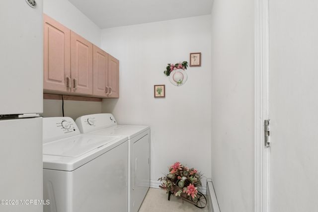 10 Stroud Court, Toms River, NJ 08757