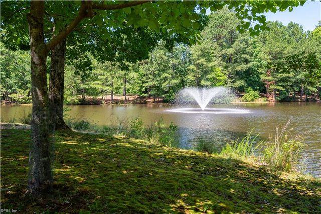 2809 Middle Woodland CLS, Williamsburg, VA 23185