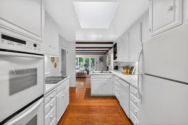 1271 Lennon Way, San Jose, CA 95125