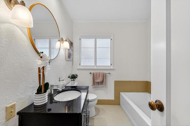 1271 Lennon Way, San Jose, CA 95125