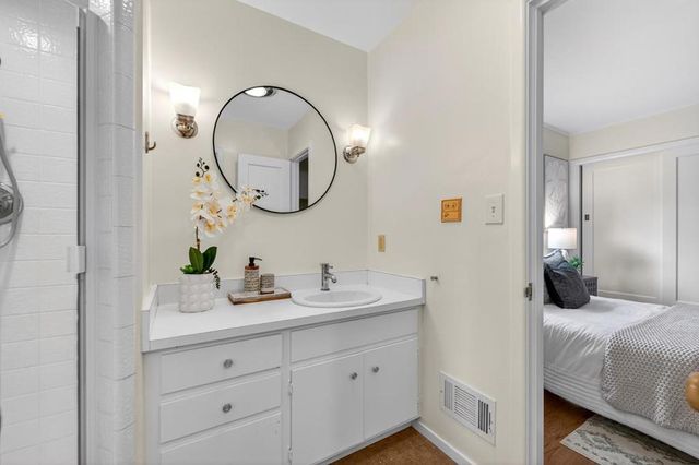 1271 Lennon Way, San Jose, CA 95125