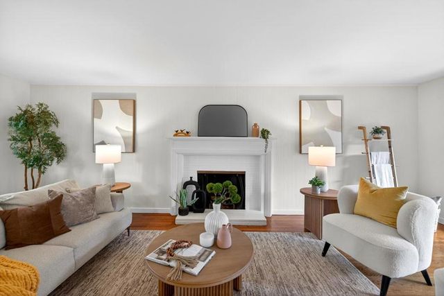 1271 Lennon Way, San Jose, CA 95125