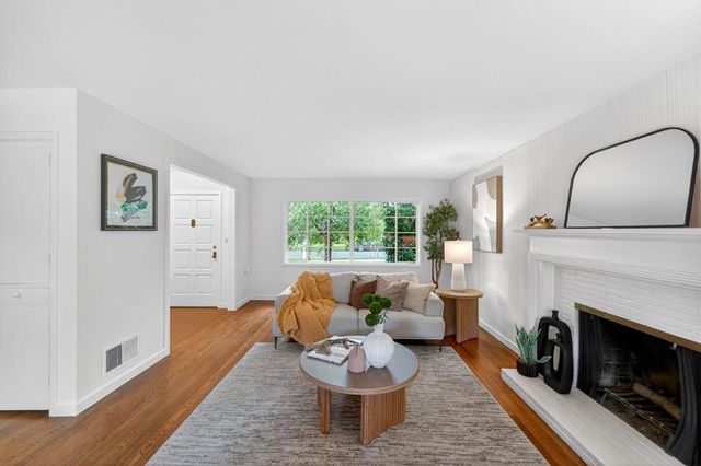 1271 Lennon Way, San Jose, CA 95125