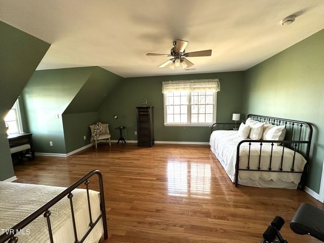 186 Butchertown Road, Fall Branch, TN 37656