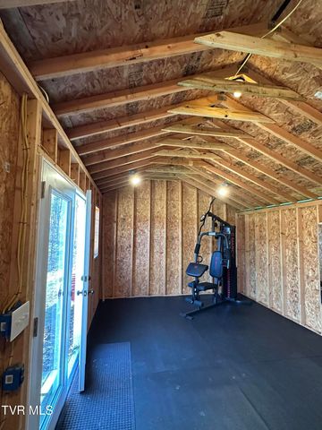 186 Butchertown Road, Fall Branch, TN 37656