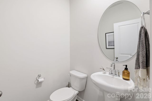 207 Orson Oaks Lane, Pineville, NC 28134