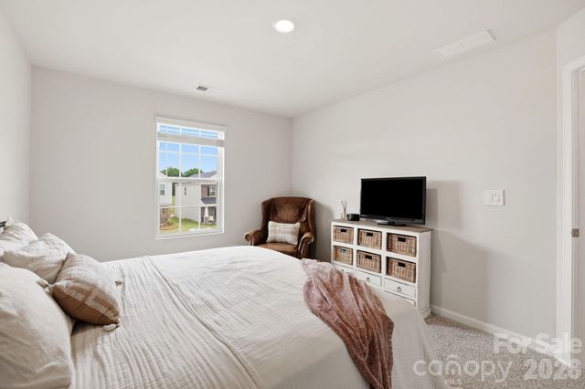 207 Orson Oaks Lane, Pineville, NC 28134