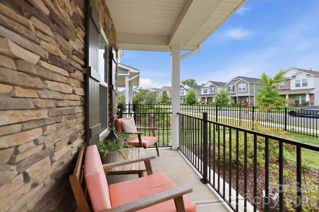 207 Orson Oaks Lane, Pineville, NC 28134