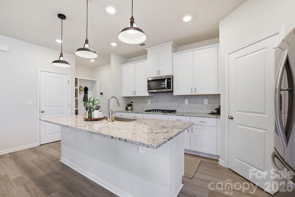 207 Orson Oaks Lane, Pineville, NC 28134
