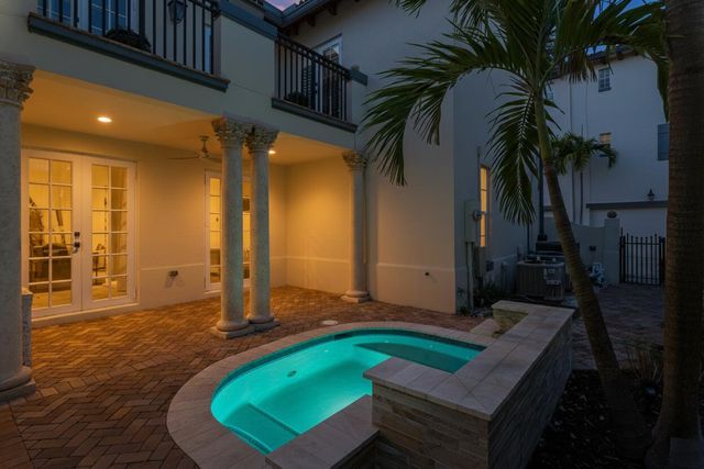 1626 Estuary Way, Delray Beach, FL 33483