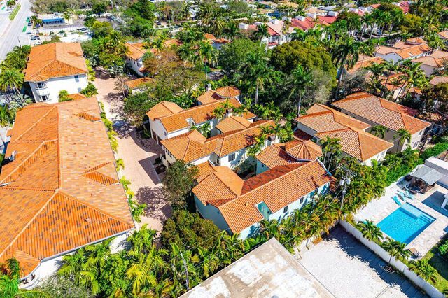 1626 Estuary Way, Delray Beach, FL 33483