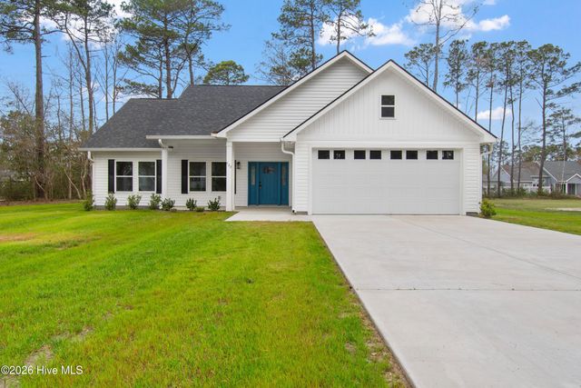 523 Leatherwood Drive NW, Calabash, NC 28467