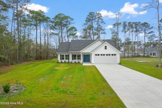 523 Leatherwood Drive NW, Calabash, NC 28467