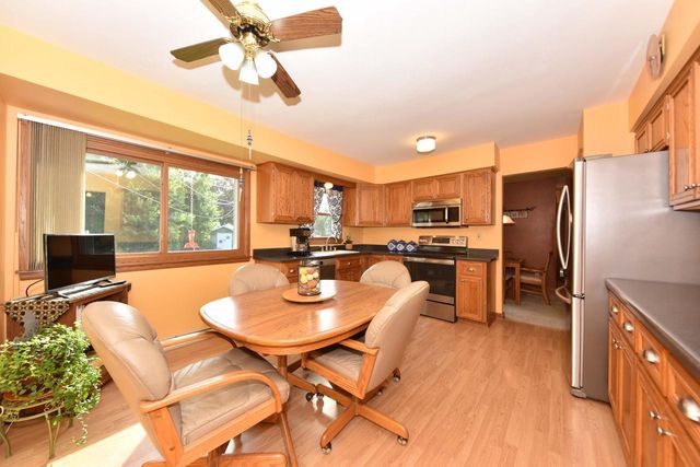 N56W15810 Bette DRIVE, Menomonee Falls, WI 53051