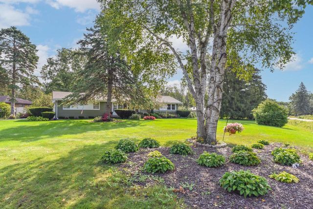 N56W15810 Bette DRIVE, Menomonee Falls, WI 53051