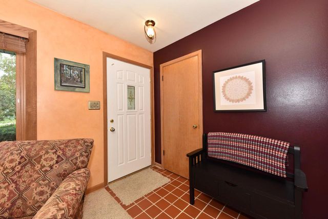 N56W15810 Bette DRIVE, Menomonee Falls, WI 53051