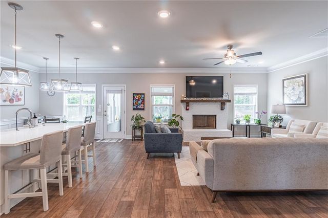 532 Eagles Nest Circles, Auburn, GA 30011