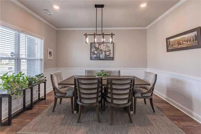 532 Eagles Nest Circles, Auburn, GA 30011