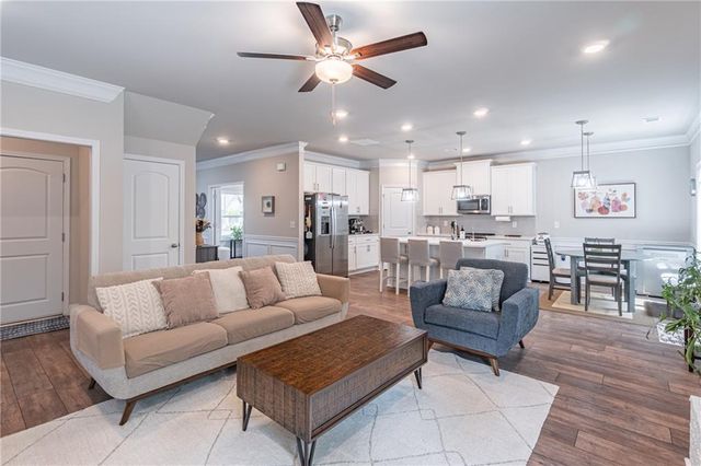 532 Eagles Nest Circles, Auburn, GA 30011