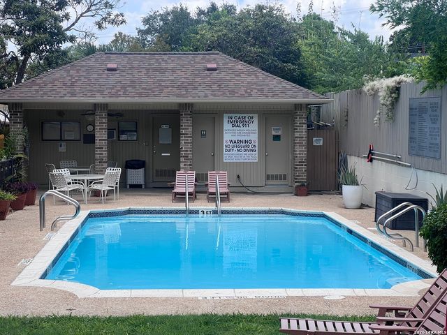 7926 Broadway Apt 102, San Antonio, TX 78209