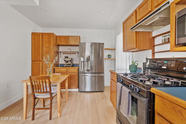 1709 N 16TH Avenue, Phoenix, AZ 85007