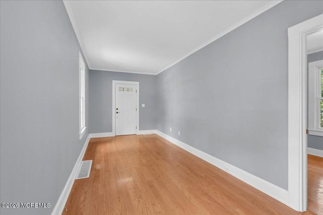 6 Haggers Lane, Fair Haven, NJ 07704