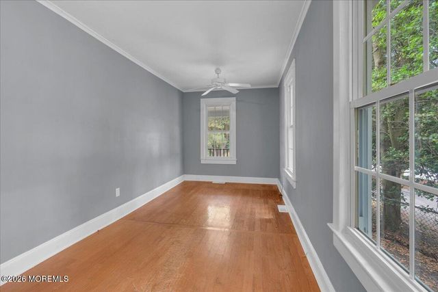 6 Haggers Lane, Fair Haven, NJ 07704