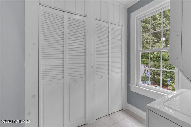 6 Haggers Lane, Fair Haven, NJ 07704