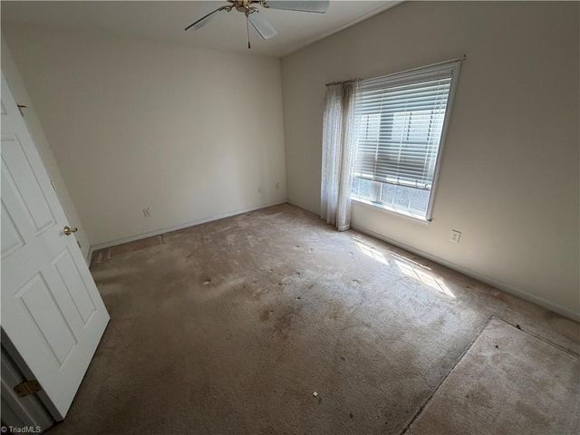 3710 Spanish Peak Drive 2B, High Point, NC 27265