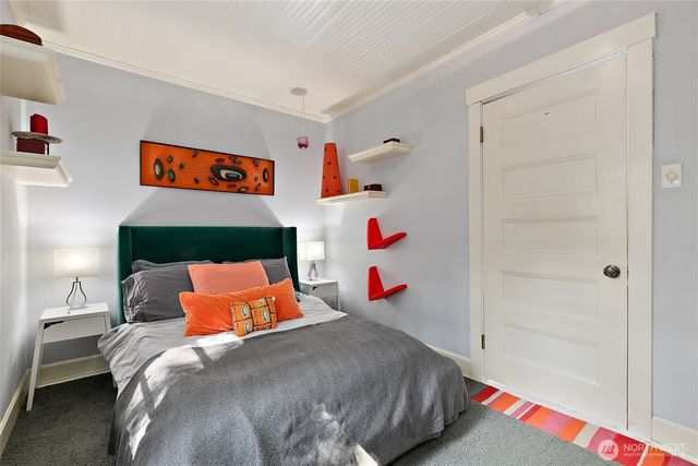 2109 S Horton Street, Seattle, WA 98144