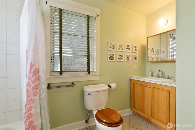 2109 S Horton Street, Seattle, WA 98144