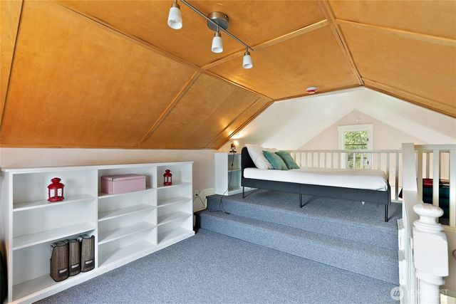 2109 S Horton Street, Seattle, WA 98144