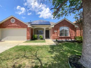 253 Brookdale Drive, Little Elm, TX 75068