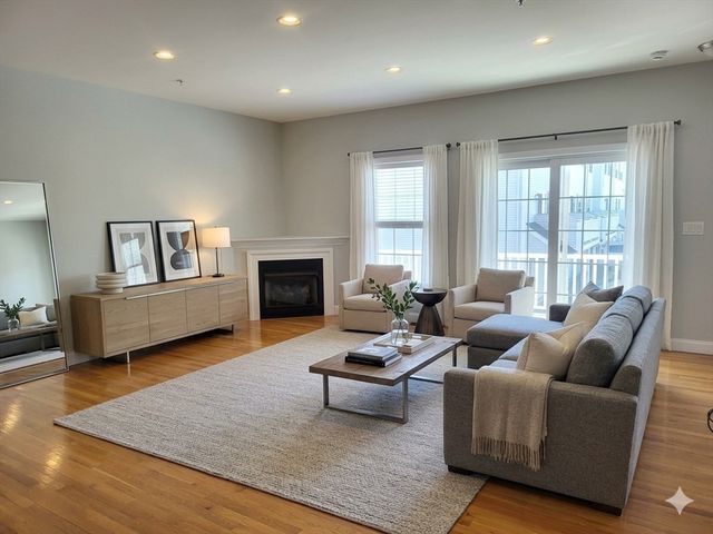 12 Amaranth 12, Medford, MA 01255