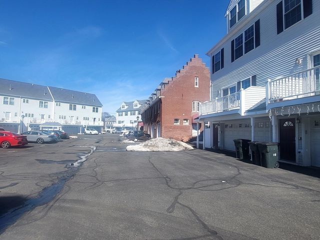 12 Amaranth 12, Medford, MA 01255