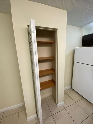 1856 NW 52nd Avenue, Lauderhill, FL 33313