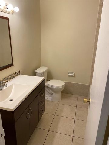 1856 NW 52nd Avenue, Lauderhill, FL 33313