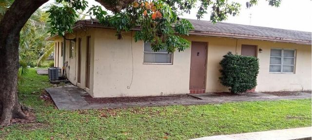 1856 NW 52nd Avenue, Lauderhill, FL 33313
