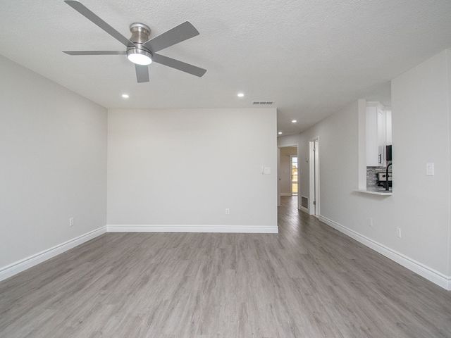 11 Vista Palm Lane 206, Vero Beach, FL 32962