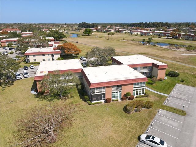 11 Vista Palm Lane 206, Vero Beach, FL 32962