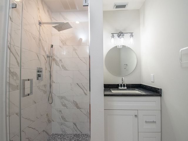 11 Vista Palm Lane 206, Vero Beach, FL 32962