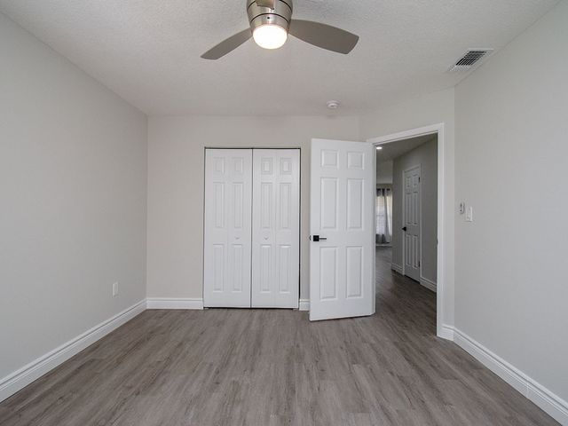 11 Vista Palm Lane 206, Vero Beach, FL 32962