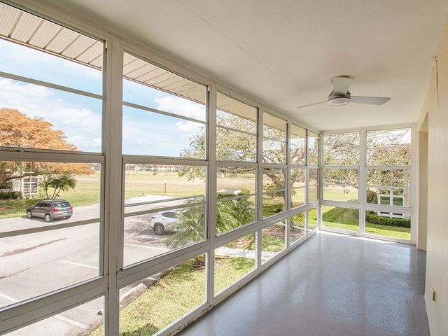 11 Vista Palm Lane 206, Vero Beach, FL 32962