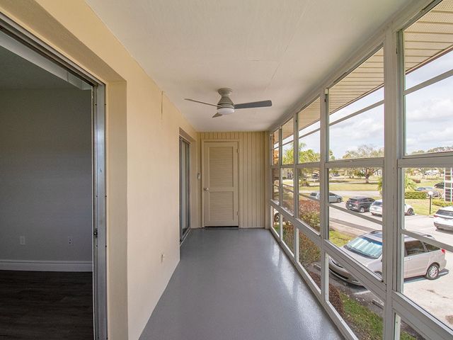 11 Vista Palm Lane 206, Vero Beach, FL 32962