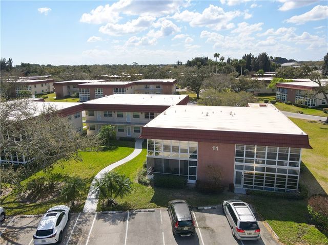 11 Vista Palm Lane 206, Vero Beach, FL 32962