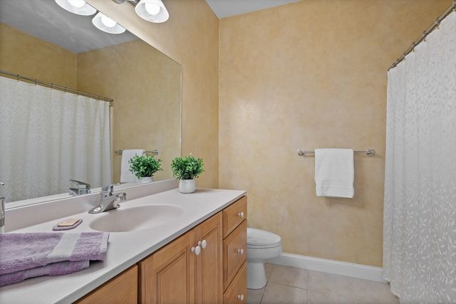 15 Stone Ridge Road 15, Westford, MA 01886