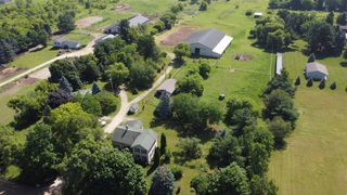 9923 Sharon Hollow Road, Manchester, MI 48158