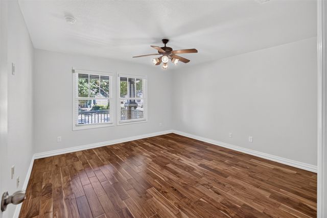 2205 College Avenue, Fort Worth, TX 76110