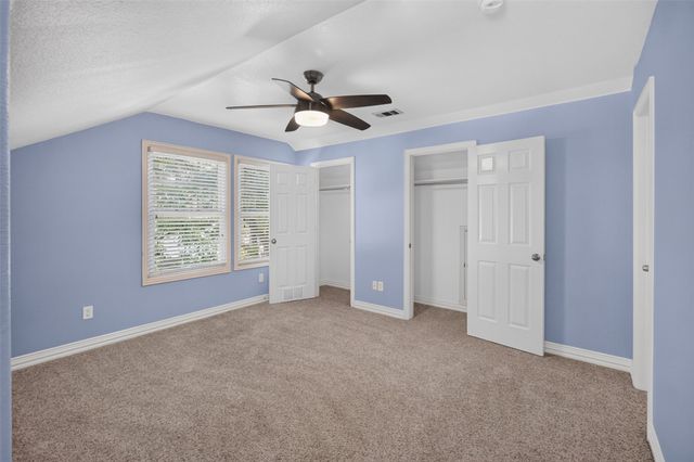 2205 College Avenue, Fort Worth, TX 76110