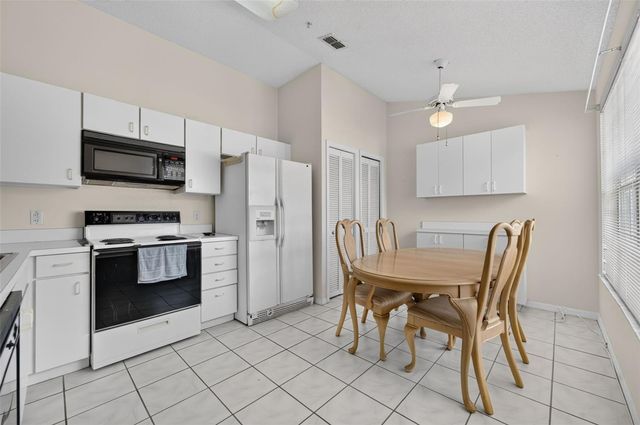 6126 SUNNYVALE DRIVE 2303, Orlando, FL 32822